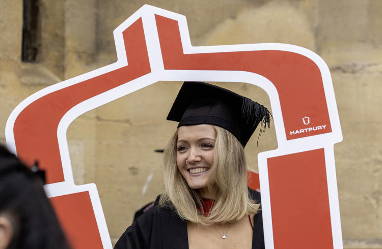 Graduate Holding Acorn