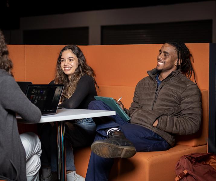 Student Life Uni Study Lounge