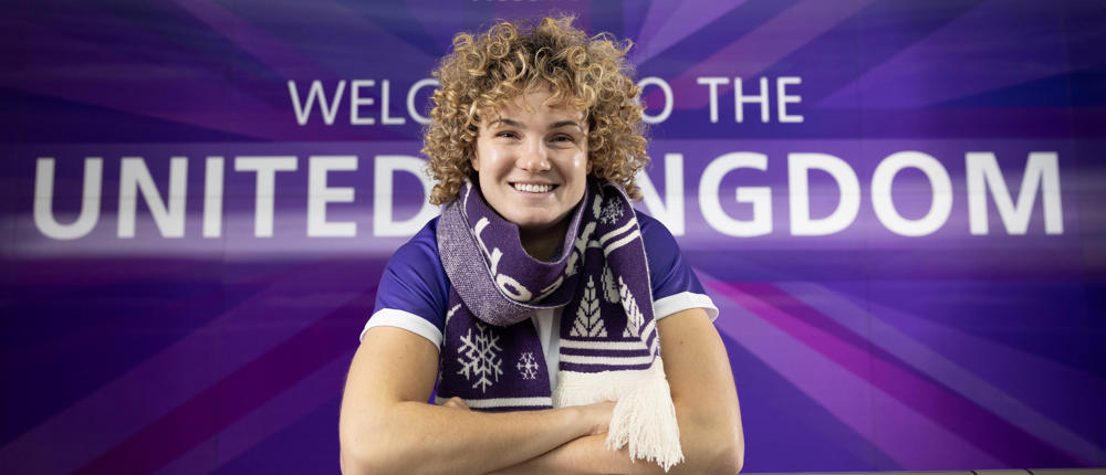 Ellie Kildunne At Heathrow