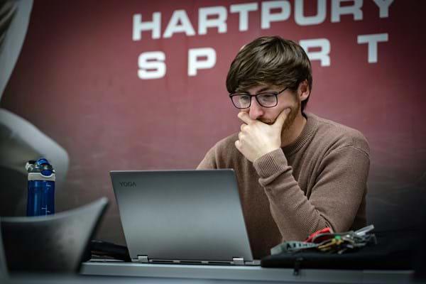 Studying-Sport