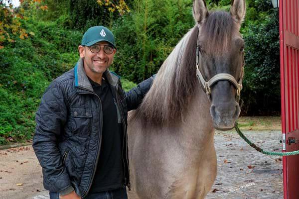 Tauseef-Qadri-With-Horse
